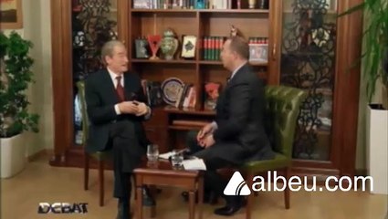 Berisha: Millosheviçi çdo tre muaj më niste harta për ndarjen e Kosovës