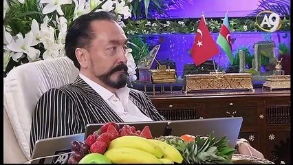 Peygamberimiz (sav) münafıkların saldırılarıyla devamlı mücadele etmiştir.