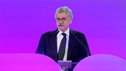 Report TV - Kongresi i PS, D'Alema: Të ndihmojme emigrantët mos i deboni