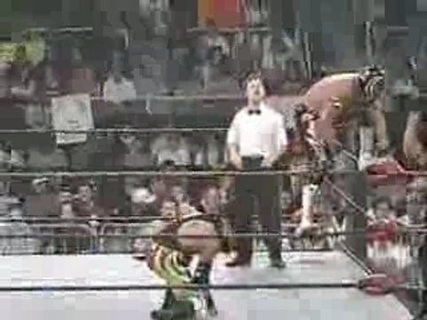 Rey Mysterio vs Juventud Guerrera 9-15-97