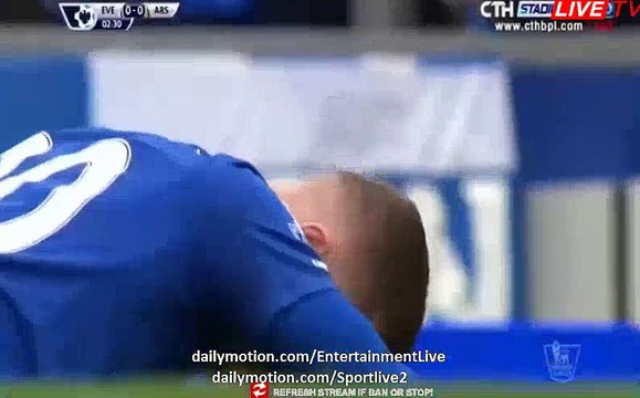 Mesut Ozil Fantastic Elastico Skills - Everton 0-1 Arsenal