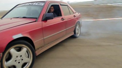 MERCEDES BENZ 190E V8 DRIFT