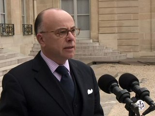 Arrestation Abdeslam: "étape importante" mais la "menace" reste (Valls)