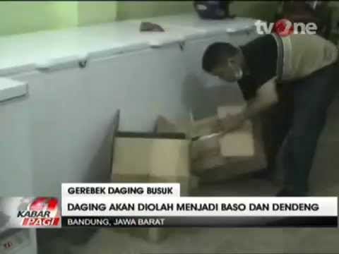 Petugas Temukan Ratusan Kilo Daging Sapi dan Bakso Busuk di Bandung