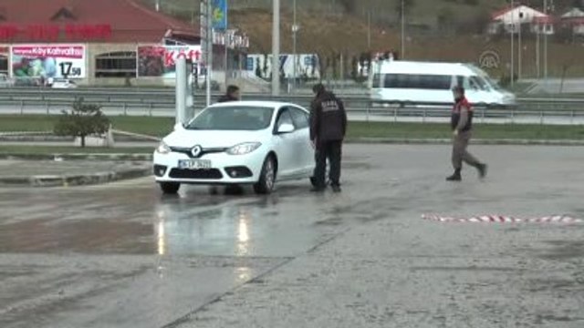 Alışveriş Merkezlerinde Asayiş Uygulaması Yapıldı