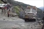 Mountain Turning Truck -Very Dangerous-Must Watch-Top Funny Videos-Top Prank Videos-Top Vines Videos-Viral Video-Funny Fails
