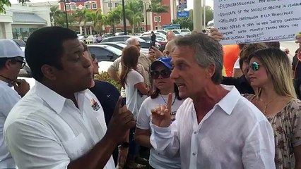 El encontronazo entre José Colina de Veppex y el alcalde Luigi Boria