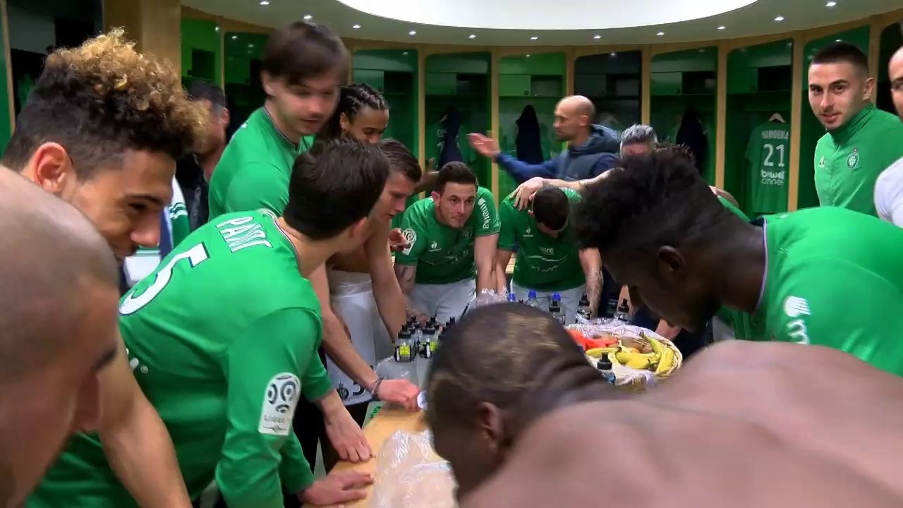 Vivez la scène de joie des Verts !