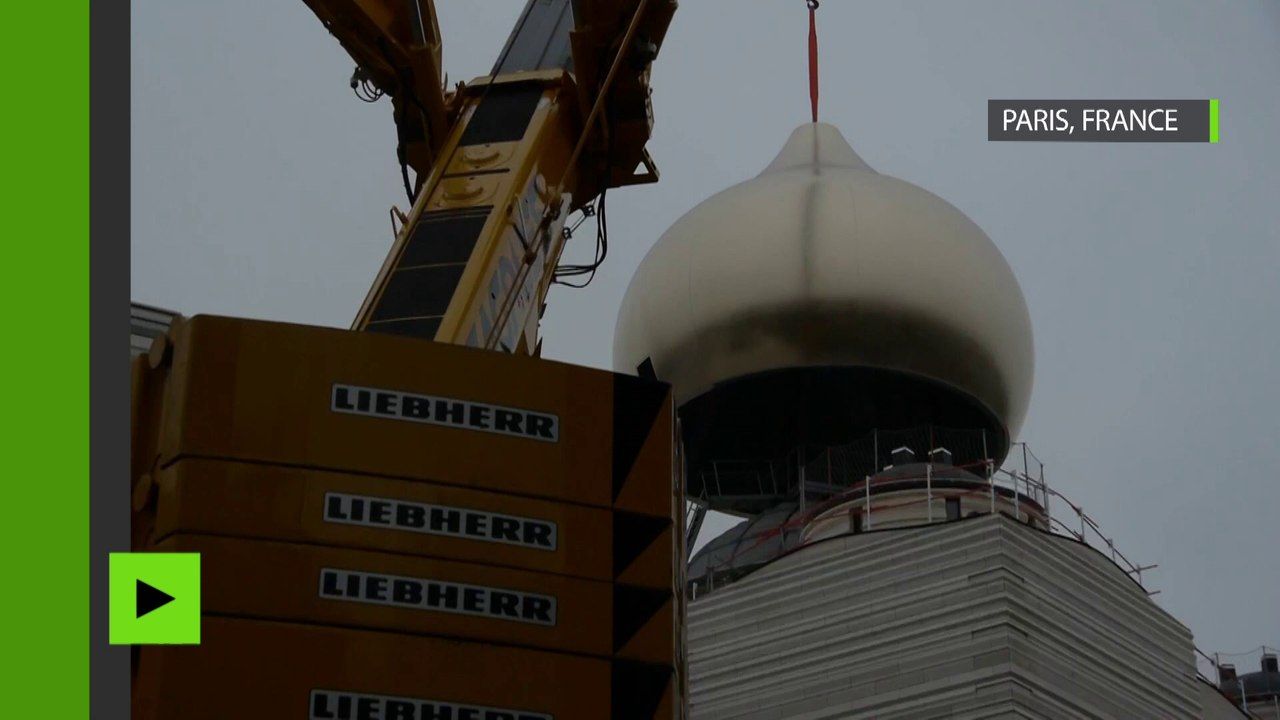 L'Eglise orthodoxe russe du Quai Branly enfin coiffée de sa majestueuse coupole dorée
