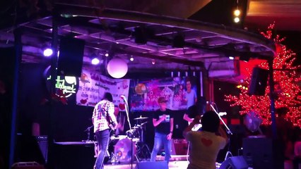 เคย - ออดี้ ฟูลมูนผับ