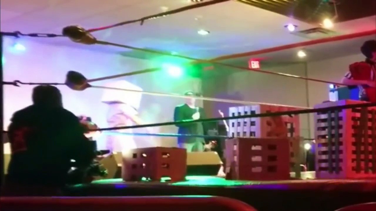 DR CUBE Owns JOE CRONIN - FIGHTO ! Kaiju Big Battel LIVE !