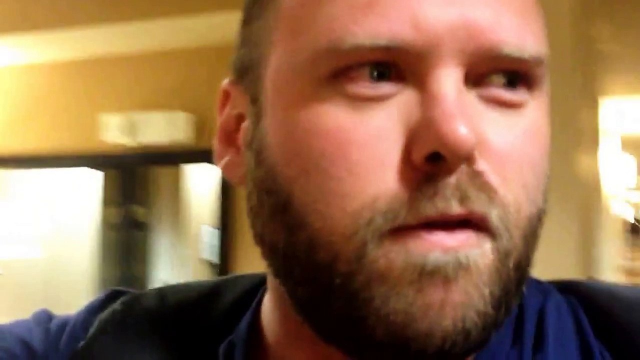 We are at our hotel come check it out lol