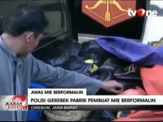 Скачать видео: Polres Cirebon Berhasil Mengungkap Sindikat Pabrik Mi Berformalin