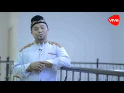 Bagaimana Hukumnya Berenang di Bulan Puasa