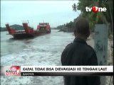 Cuaca Buruk, Dua Kapal Tanker Terdampar Nyaris Tabrak Hotel