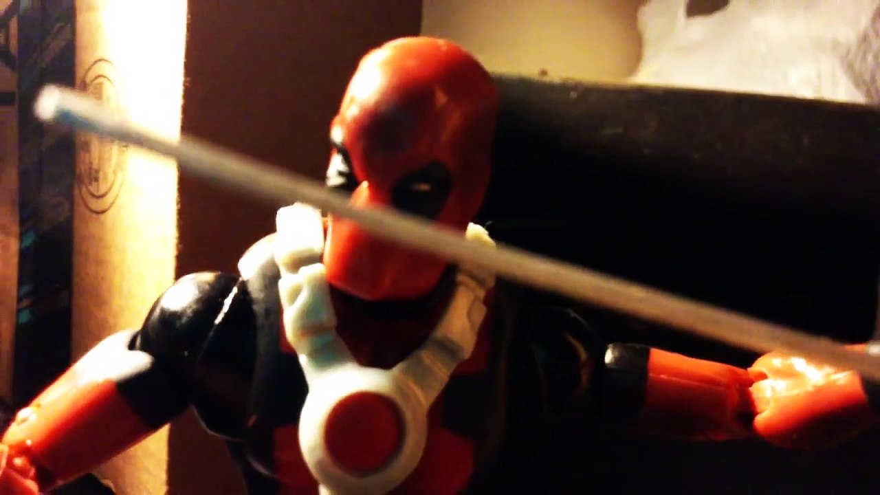 Deadpool Stop Motion- Deadpool vs Deathstroke StopMotion