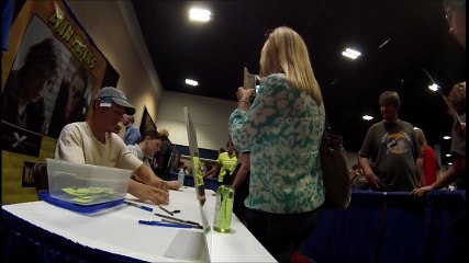 Evan Peter Signing Autograph