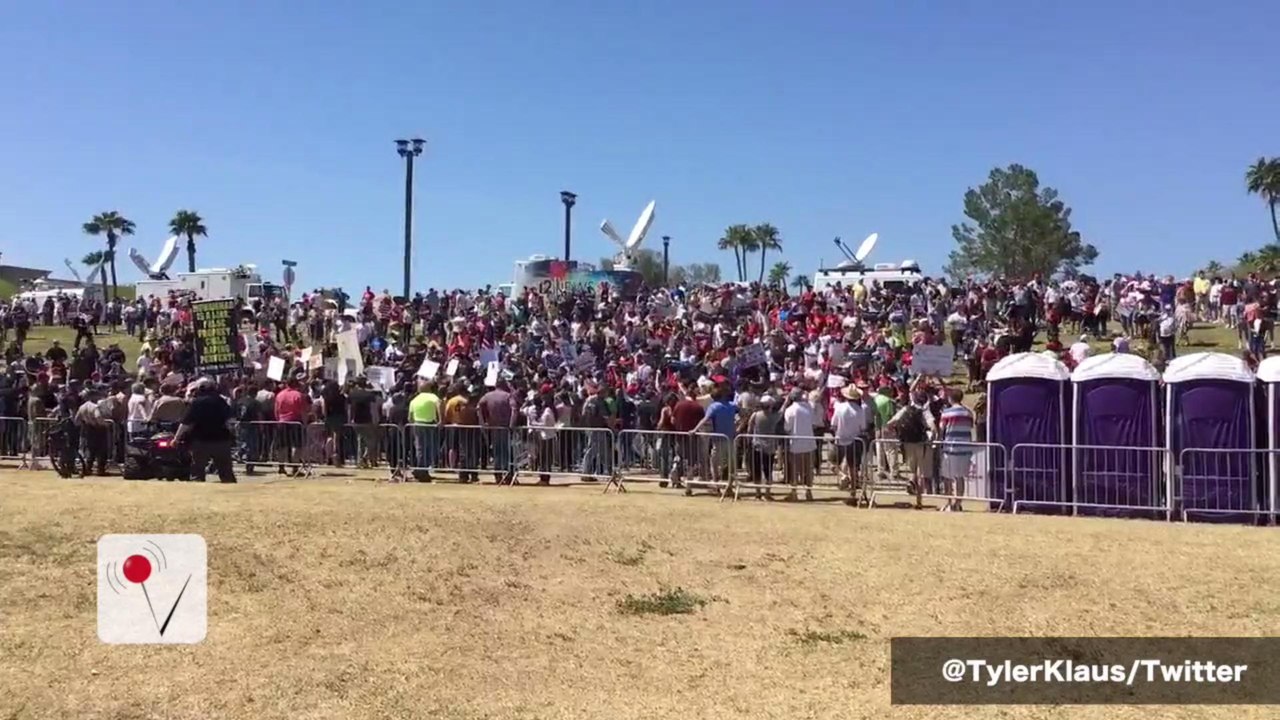 Protests at Trump Rally, Sheriff Joe Arpaio Personally Polices