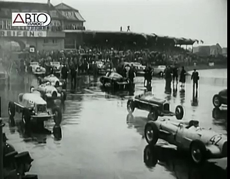 История Bugatti 17