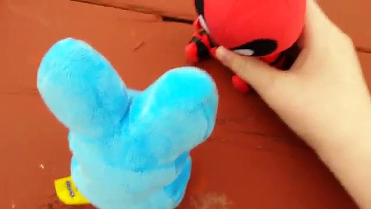 Deadpool's plush movie final trailer (720p FULL HD)