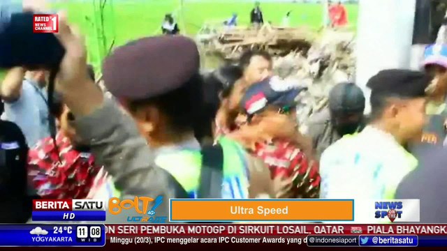 Pembongkaran Warung Remang-remang di Jalur Pantura Indramayu