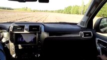 Lái Lexus GX 460 thử nghiệm tại các địa hình hiểm trở khó khăn
