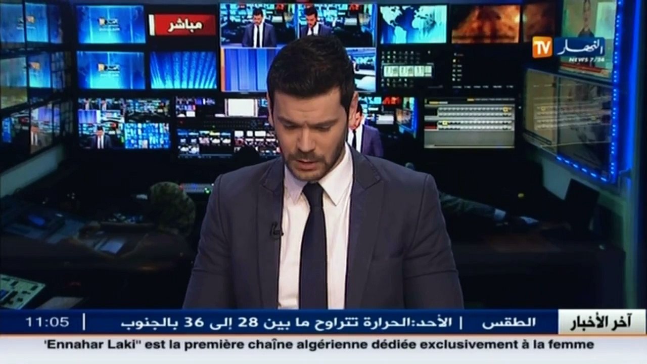 الرئيس الفرنسي فرنسوا هولاند يدعو لفتح صفحة جديدة وطي ملف الذاكرة بين فرنسا والجزائر