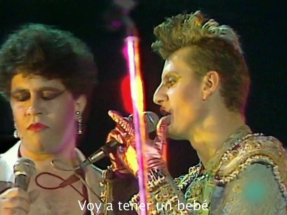 Almodóvar y McNamara - Voy a Ser Mamá (subs) (Spanish TV) (1983)