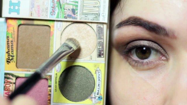 Dramatic eyeliner & Dark purple lips | Vampy makeup TUTORIAL - مكياج الليل