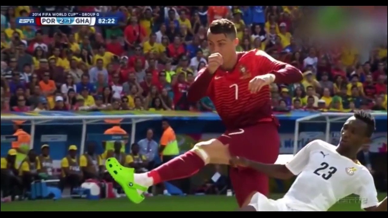 Futbol Komedi :D Montage