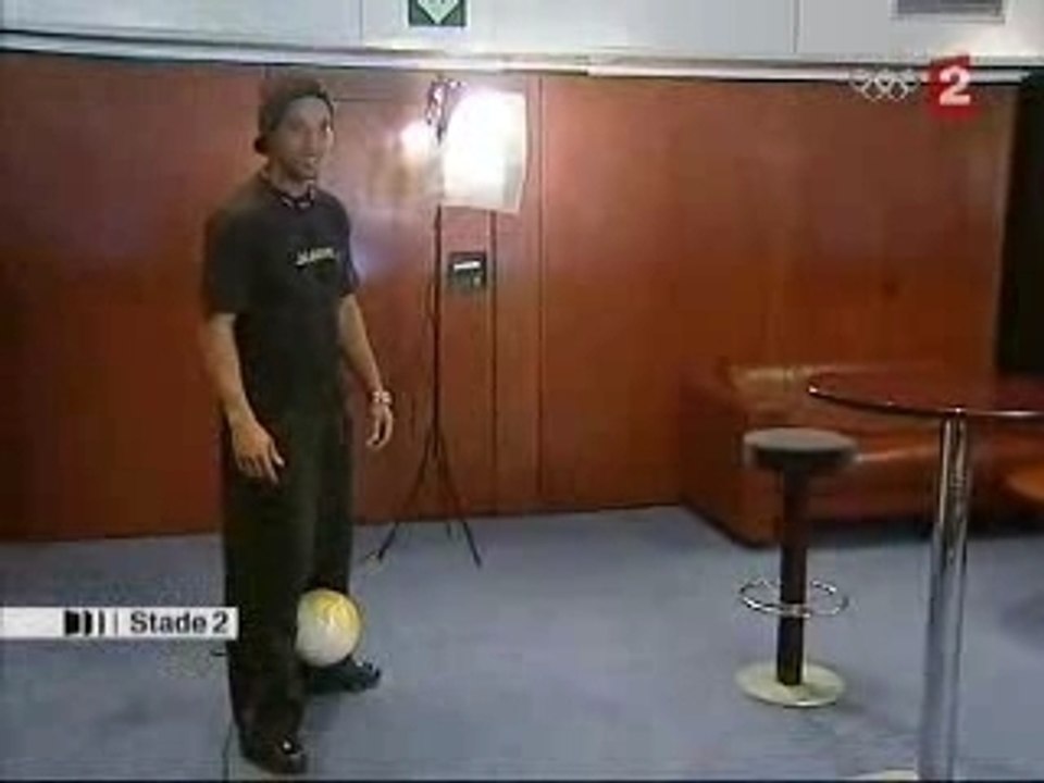 Stade2 interview de ronaldinho