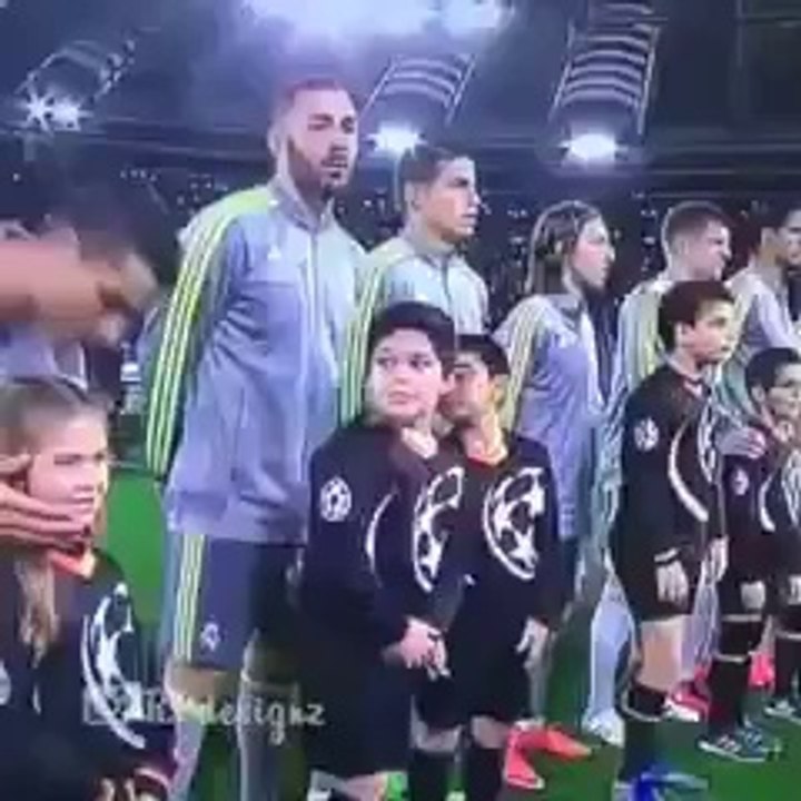 Ronaldo'nun çocuk sevgisi!