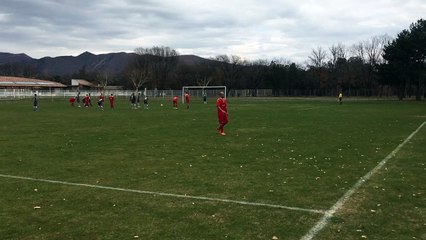 Sacha plat du pied enfin un penalty marqué !!!!