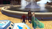 Spiderman & Elsa La Reine des Neiges (Frozen) font des sauts et des cascades avec Flash McQueen
