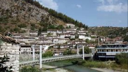 Shqip - Anglisht,   Niveli i Parë - Mësimi 01