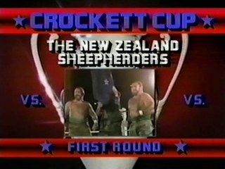 NWA 1986-04-19 - The New Zealand Sheepherders vs Hector & Chavo Guerrero