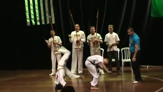 Grupo de Capoeira Guerreiros de São Jorge Cotia - CANARINHO .CEU Campo Limpo