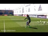 Zinedine Zidane incredible assists to Real Madrid players during training