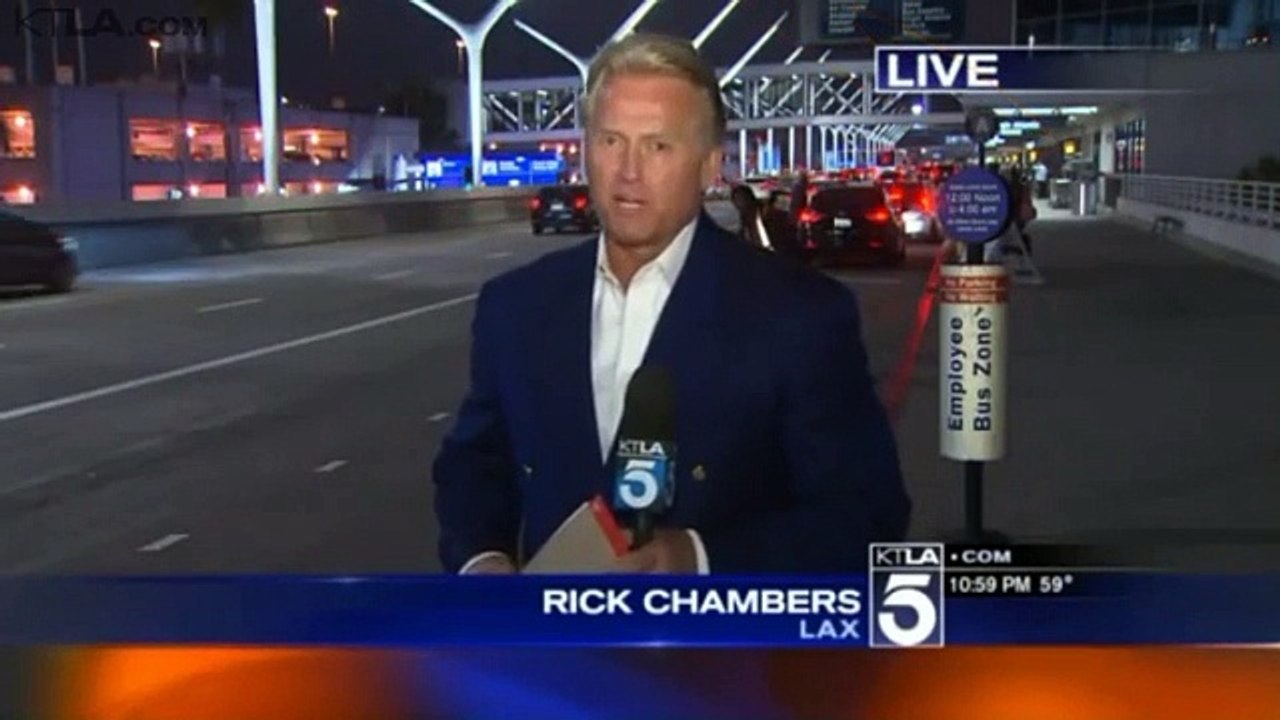 Plane nearly collides with a drone as it comes in to land at LAX