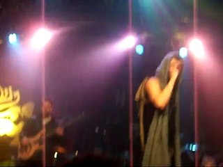 Show me Da Luv - Eye Alaska