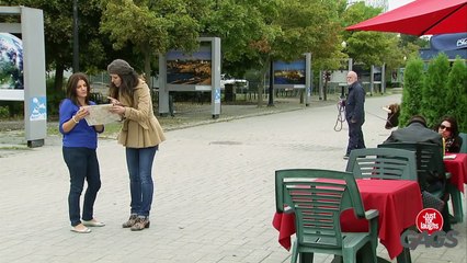 Cop Turns Instant Bullfighter !