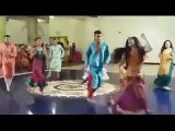 Desi Wedding Dance AWESOME ''Larky O Re Larky''