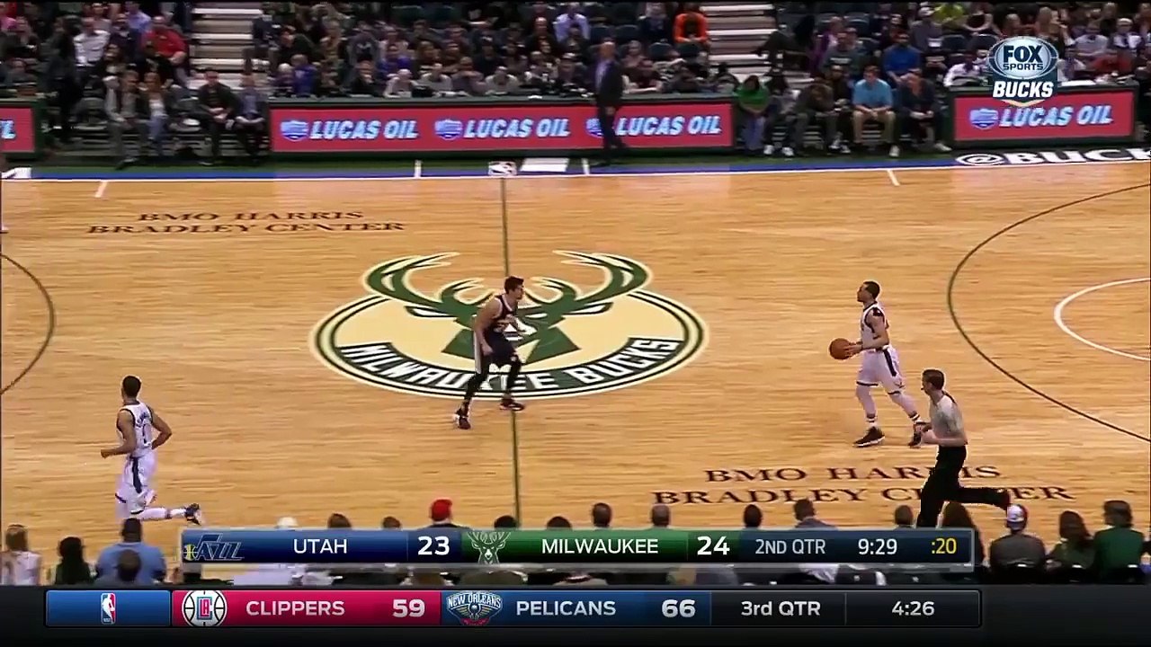 Jabari Parker Dunks Over Rudy Gobert