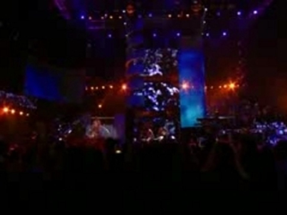 Britney spears-breath on me live
