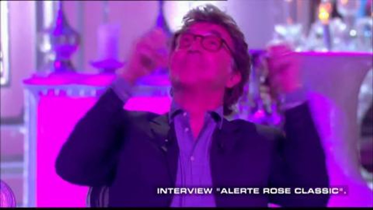 François Cluzet courtisé par Dita Von Teese !