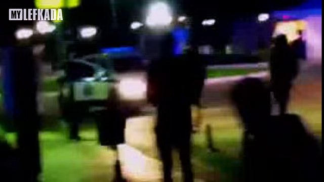 Συμπλοκή οπαδών έξω από το ξενοδοχείο Ionion Star στην Λευκάδα - Βίντεο ντοκουμέντο - YouTube