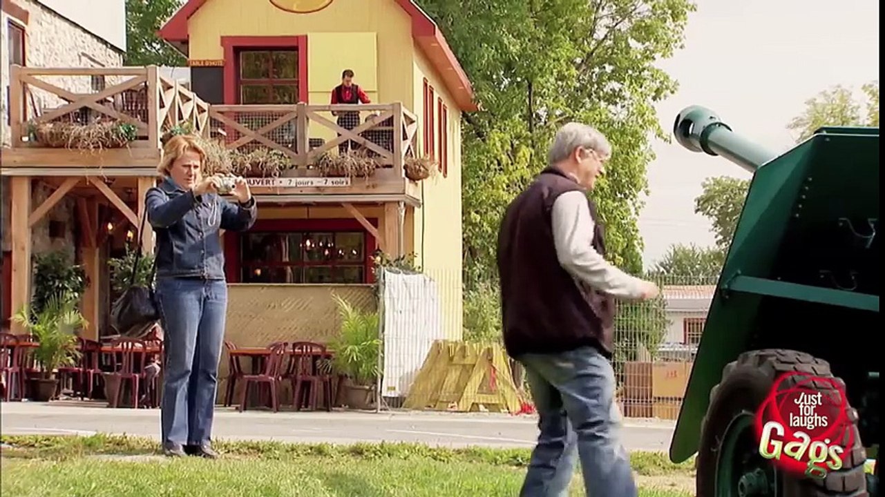 Exploding Canon Ball Prank