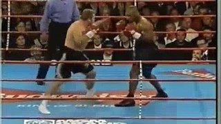 Mike Tyson v  Francois Botha 


full fight  www.Miketysonfull.tr.gg  Biggest Boxers