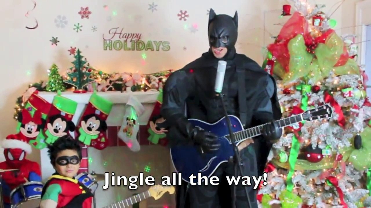 JINGLE BELLS BATMAN SMELLS CHRISTMAS SONGS Kids Children Spiderman Toys