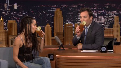 Zoë Kravitz livre ses coups de coeur musicaux chez Jimmy Fallon - The Tonight Show du 16/03 sur MCM !